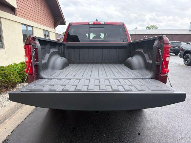 2025 Ram 1500 Big Horn Crew Cab 4x4 57 Box