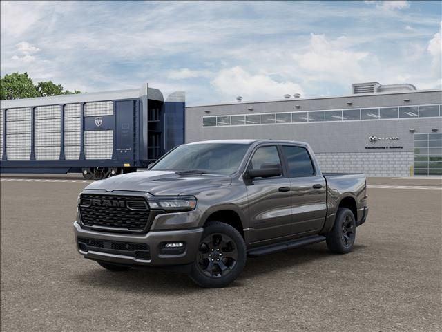 2026 RAM Ram 1500 RAM 1500 EXPRESS CREW CAB 4X4 57 BOX