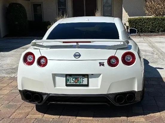 2016 Nissan GT-R Premium