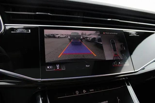 2025 Audi Q8 Premium 55 TFSI quattro