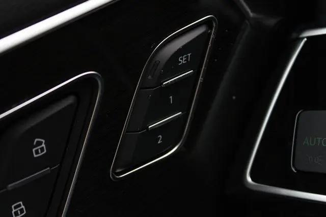 2025 Audi Q8 Premium 55 TFSI quattro