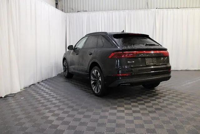 2025 Audi Q8 Premium 55 TFSI quattro