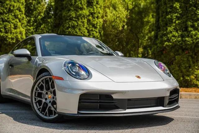 2025 Porsche 911 Carrera T