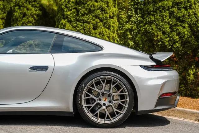 2025 Porsche 911 Carrera T