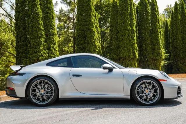 2025 Porsche 911 Carrera T