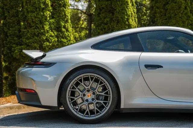 2025 Porsche 911 Carrera T