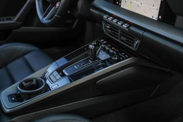 2025 Porsche 911 Carrera T