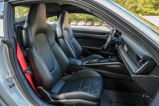 2025 Porsche 911 Carrera T