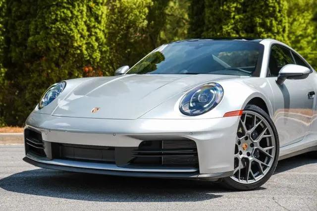 2025 Porsche 911 Carrera T