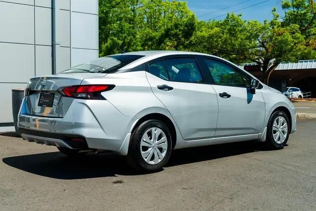 2025 Nissan Versa 1.6 S