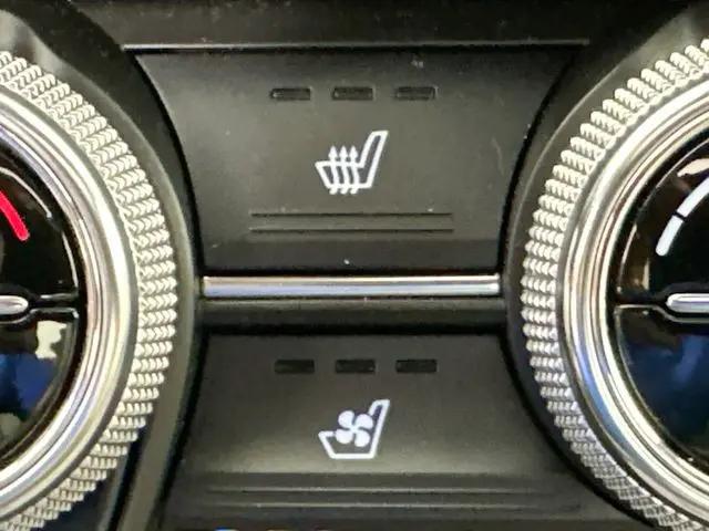 2023 Genesis G70 3.3T AWD
