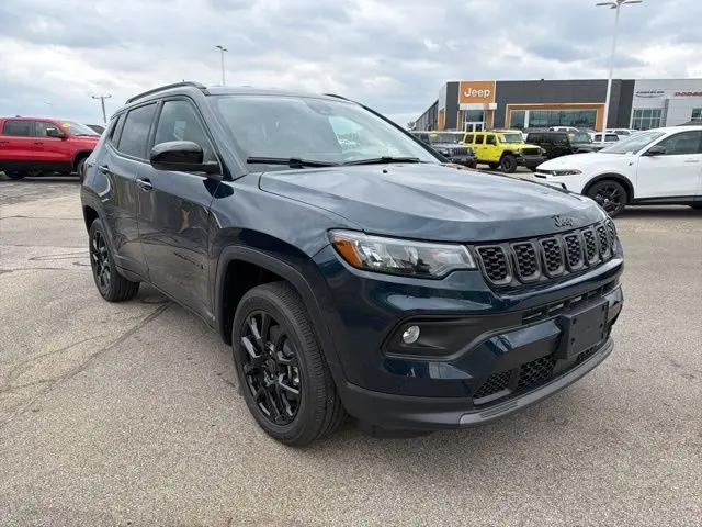 2026 Jeep Compass Latitude Altitude for sale in Bloomington, IL