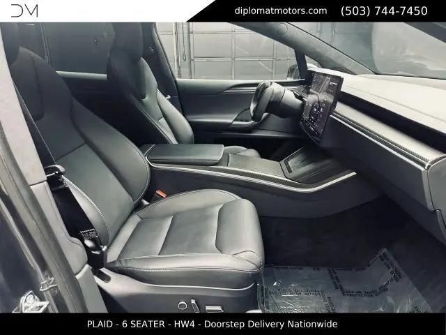 2024 Tesla Model X Plaid Tri Motor All-Wheel Drive