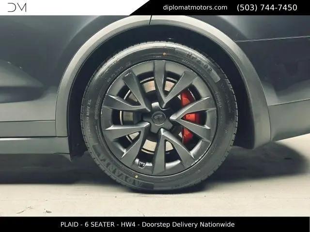 2024 Tesla Model X Plaid Tri Motor All-Wheel Drive