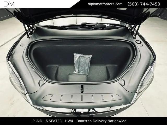 2024 Tesla Model X Plaid Tri Motor All-Wheel Drive