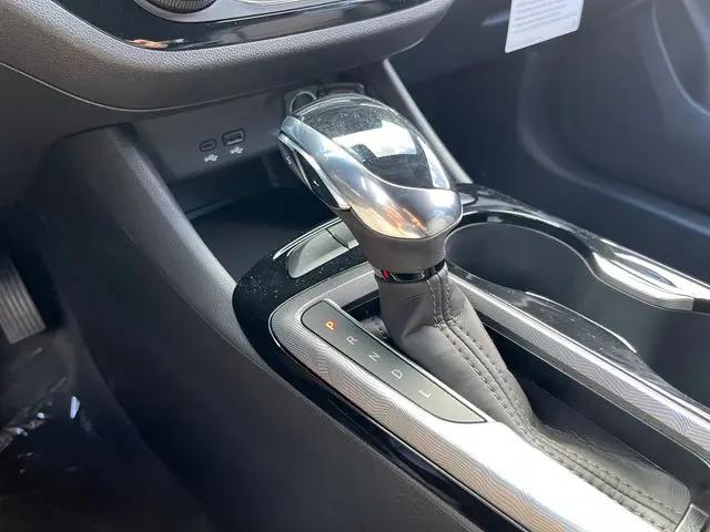 2026 Buick NV Sport Touring FWD