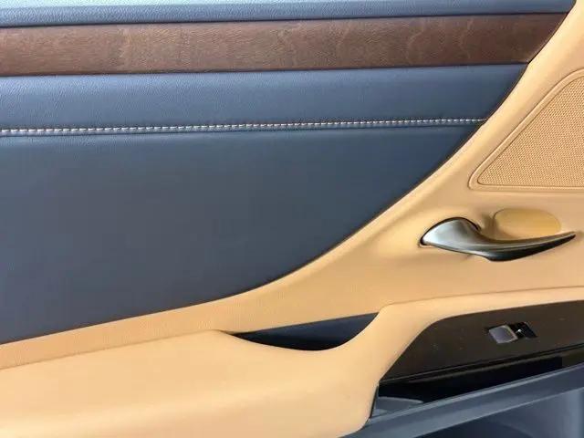 2025 Lexus ES ES 350