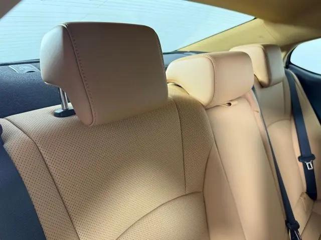 2025 Lexus ES ES 350