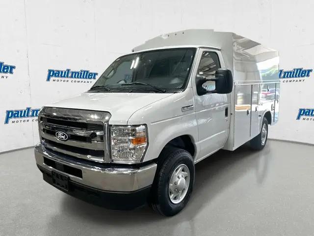 2026 Ford E-350 Cutaway E-350 for sale in Lexington, KY