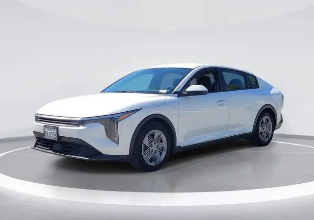 2025 Kia K4 LX
