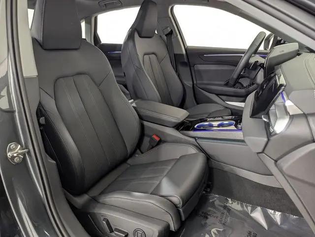 2026 Audi A6 Premium Plus quattro S tronic