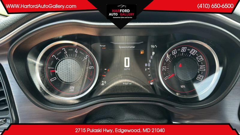 2018 Dodge Challenger SXT