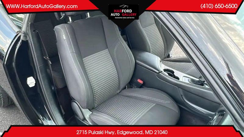 2018 Dodge Challenger SXT