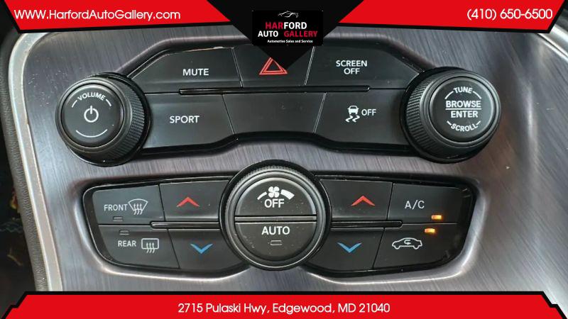 2018 Dodge Challenger SXT