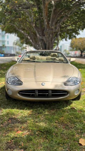 2003 Jaguar XK8 XK8