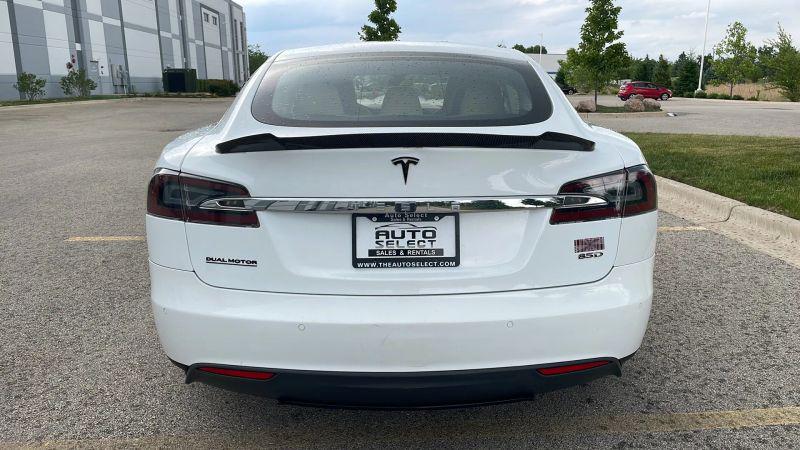 2015 Tesla Model S 85D