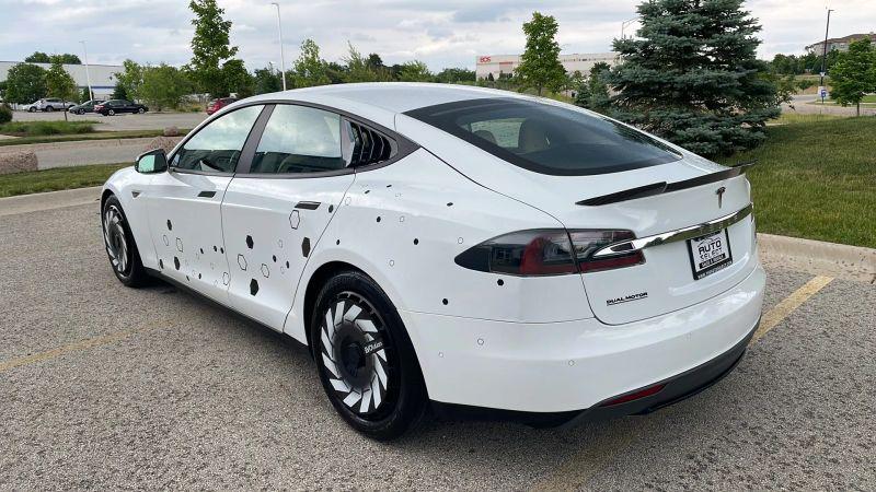 2015 Tesla Model S 85D