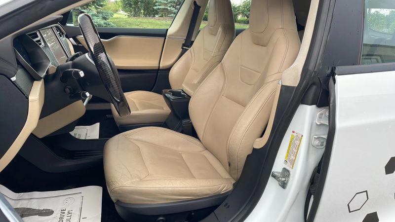 2015 Tesla Model S 85D