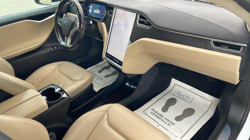 2015 Tesla Model S 85D