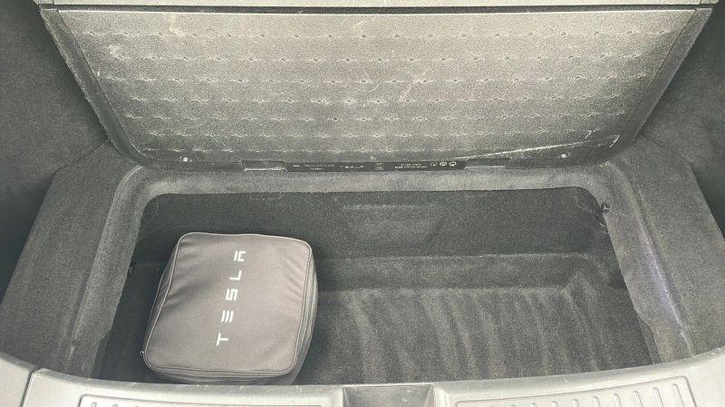 2015 Tesla Model S 85D