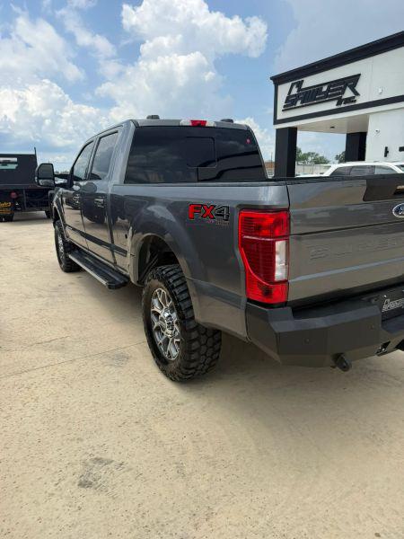 2021 Ford F-250 LARIAT
