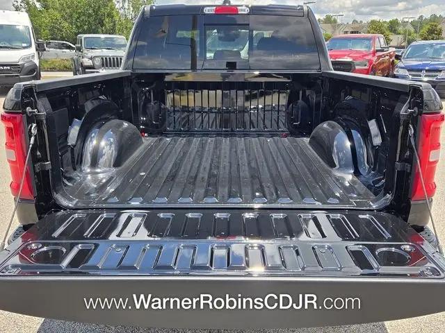 2026 Ram 1500 Big Horn Crew Cab 4x4 57 Box