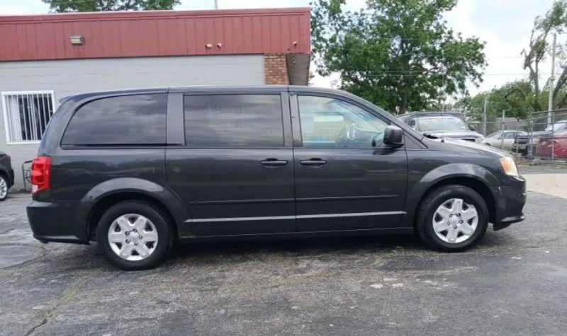 2012 Dodge Grand Caravan SE/AVP