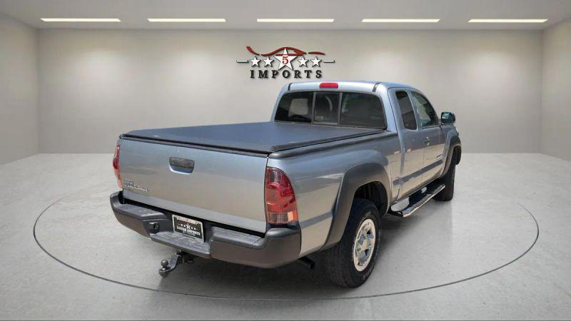 2014 Toyota Tacoma Base