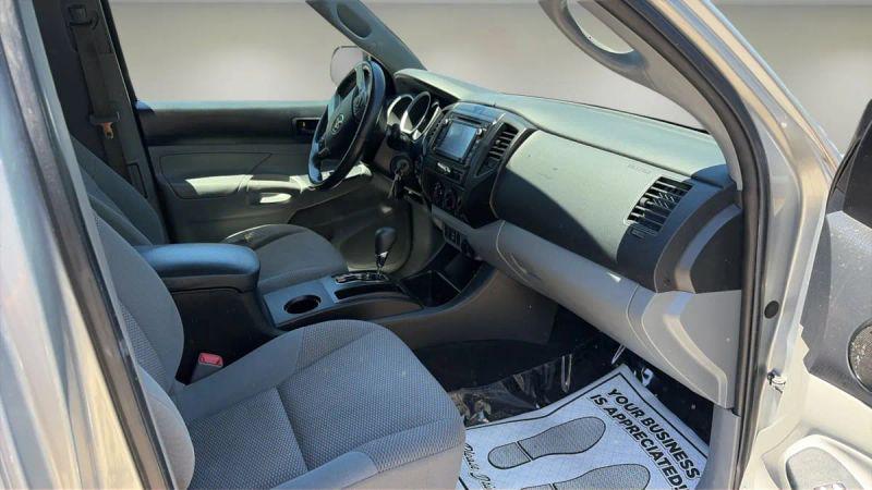 2014 Toyota Tacoma Base
