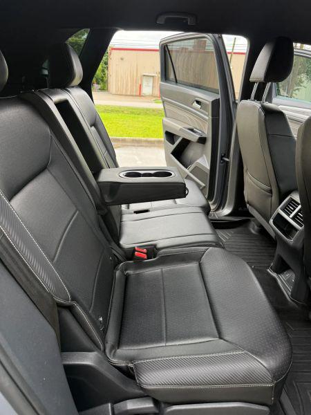 2021 Volkswagen Atlas Cross Sport 2.0T SE w/Technology
