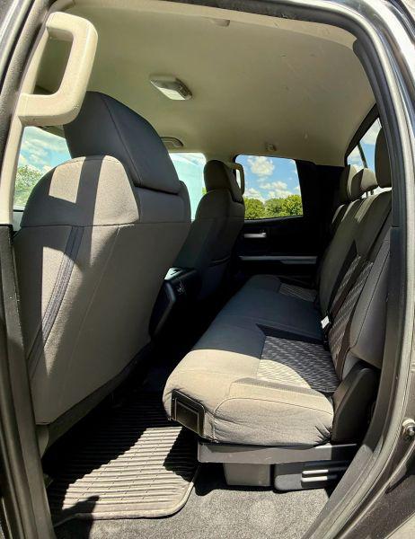 2019 Toyota Tundra SR5 5.7L V8