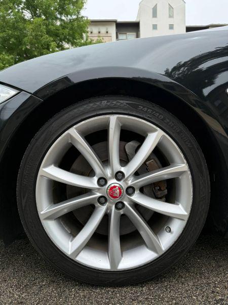2015 Jaguar XF 3.0 Sport