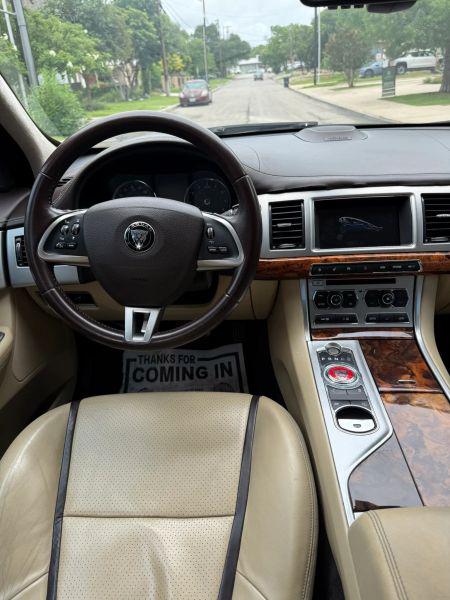 2015 Jaguar XF 3.0 Sport