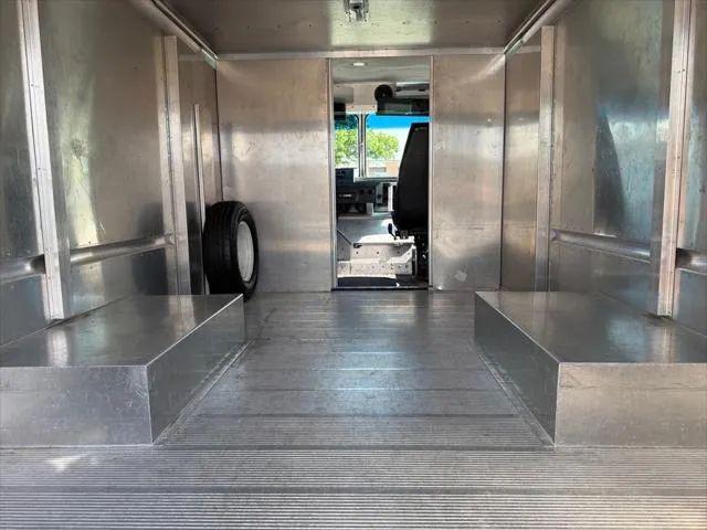 2013 Ford E-350 Stripped XL