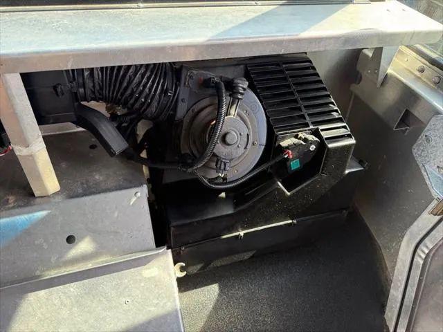 2013 Ford E-350 Stripped XL