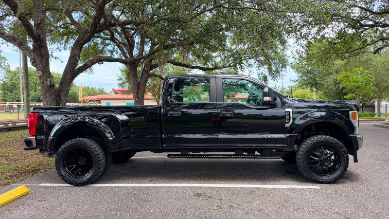 2022 Ford F-350 Platinum