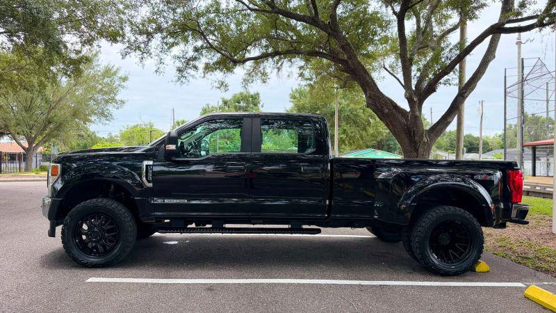 2022 Ford F-350 Platinum
