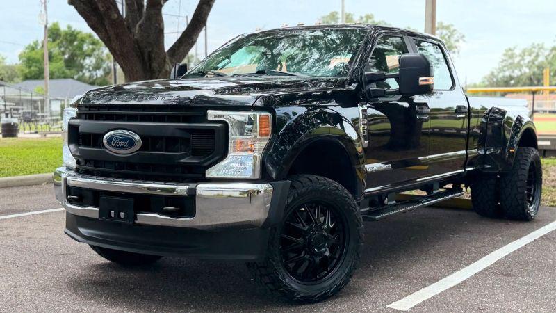 2022 Ford F-350 Platinum