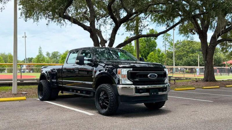 2022 Ford F-350 Platinum