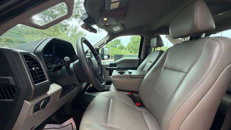 2022 Ford F-350 Platinum